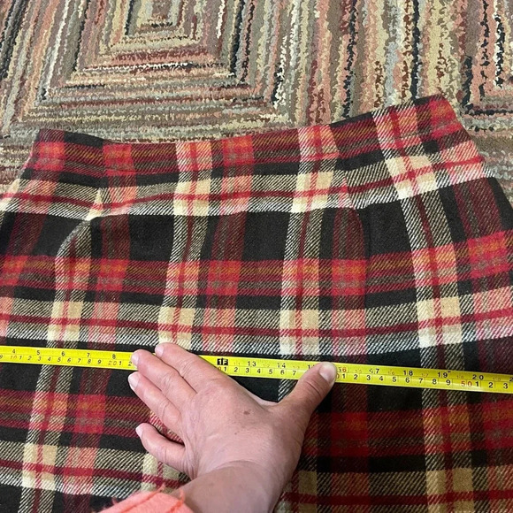 MICHELE Wool Blend Plaid Long Lined  Skirt Size 14 better for size 12 - Picture 6 of 8